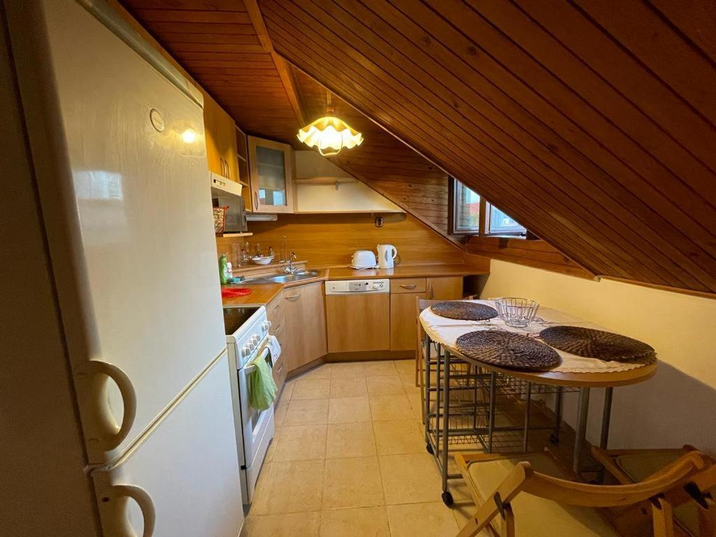 Attic Flat In The Center Leilighet Bratislava Eksteriør bilde