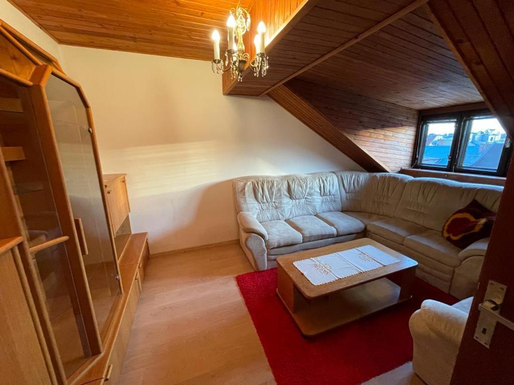 Attic Flat In The Center Leilighet Bratislava Eksteriør bilde